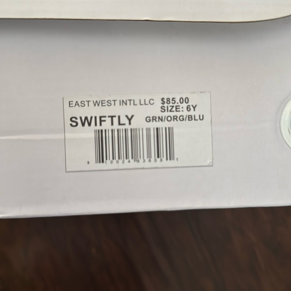 Javi kids shoe size 6 ,slightly worn